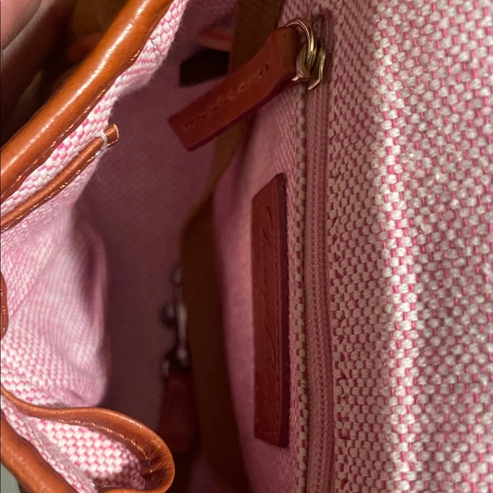 Dooney & Bourke Vintage Remake Big Duck Tan on Light Brown Leather Crossbody Bag - Picture 9 of 13